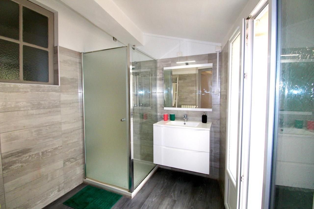 Grand Appartement Avec Vue Sur Quai Сет Экстерьер фото